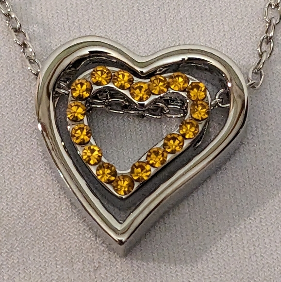 NEW Scorpio NOVEMBER BIRTHSTONE Topaz 18K White Gold Pl Heart Spinner Necklace - Picture 6 of 9
